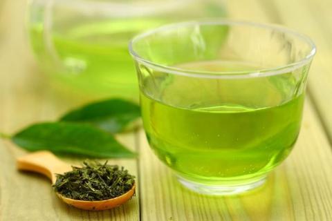 با کمک چای سبز تونر بسازید
